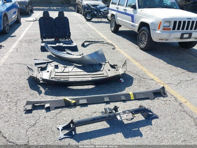 Tesla Model X All-wheel Drive 2026 7SAXCAE59TF482329 Image 11