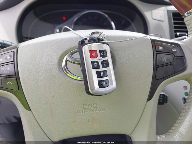 2014 Toyota Sienna Limited V6 7 Passenger მანქანა იყიდება აუქციონზე, vin: 5TDYK3DC4ES425115, აუქციონის ნომერი: 45885047