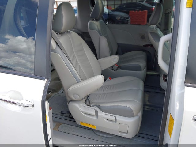 2014 Toyota Sienna Limited V6 7 Passenger მანქანა იყიდება აუქციონზე, vin: 5TDYK3DC4ES425115, აუქციონის ნომერი: 45885047
