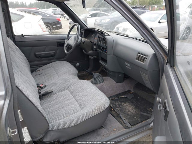 Продажа на аукционе авто 1994 Toyota Pickup 1/2 Ton Short Whlbase Stb, vin: 4TARN81A3RZ301719, номер лота: 45885066
