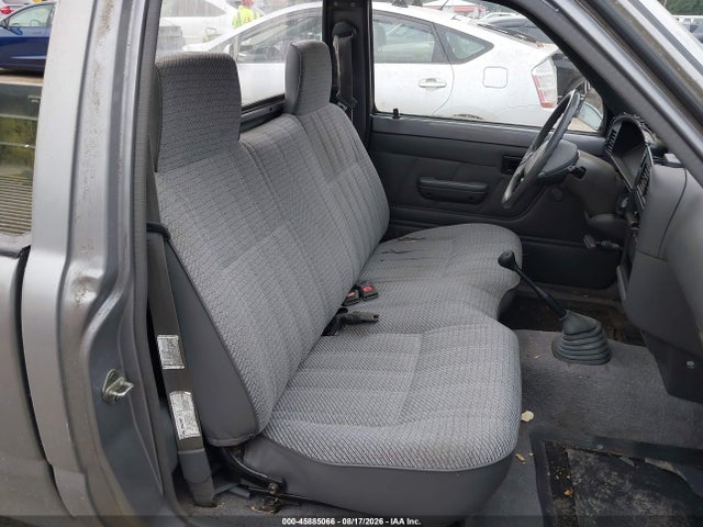 Продажа на аукционе авто 1994 Toyota Pickup 1/2 Ton Short Whlbase Stb, vin: 4TARN81A3RZ301719, номер лота: 45885066