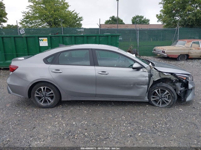 Aukcja sprzedaży 2024 Kia Forte Lxs, vin: 3KPF24AD8RE743992, numer aukcji: 45885073