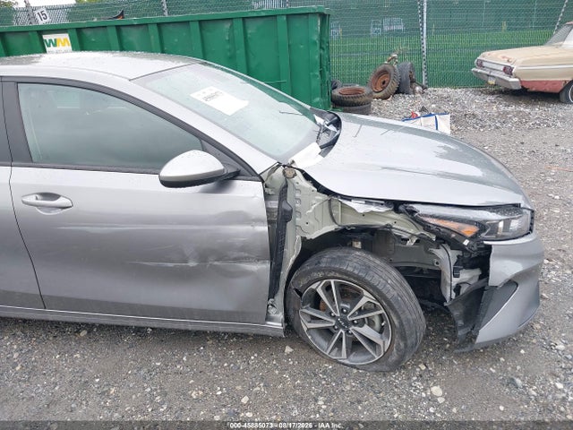 Aukcja sprzedaży 2024 Kia Forte Lxs, vin: 3KPF24AD8RE743992, numer aukcji: 45885073