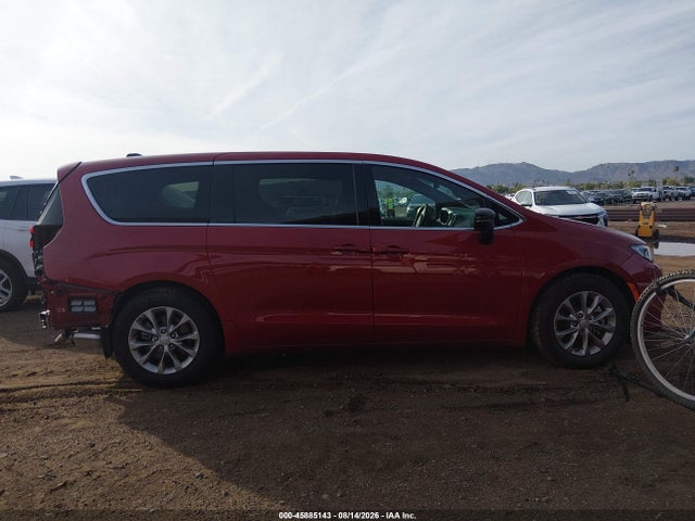 Chrysler Pacifica Limited 2026 2C4RC1GG2TR178834 Image 14