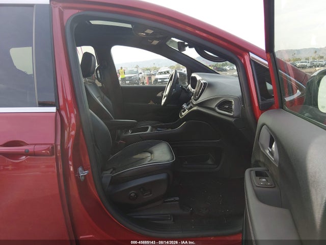 Chrysler Pacifica Limited 2026 2C4RC1GG2TR178834 Image 5