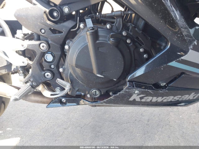 45885195 :رقم المزاد ، JKAEXKG19LDA82588 vin ، 2020 Kawasaki Ex400 مزاد بيع