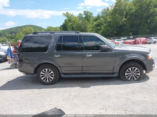 Продажа на аукционе авто 2015 Ford Expedition Xlt, vin: 1FMJU1JT7FEF20047, номер лота: 45885207