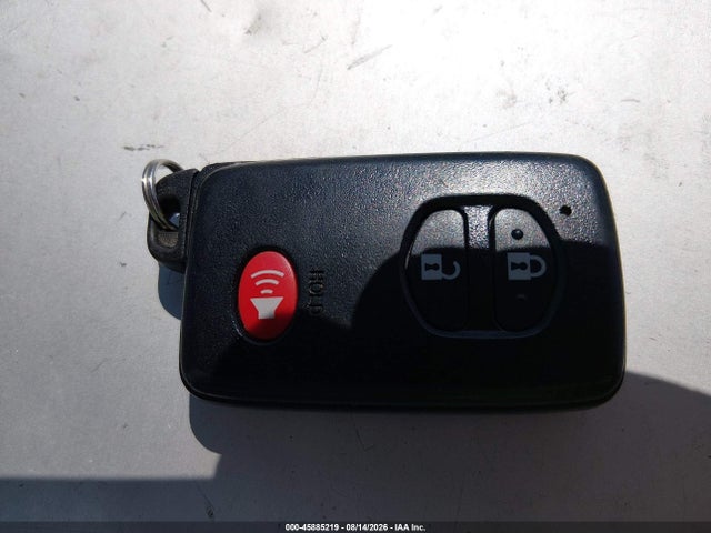Продажа на аукционе авто 2013 Toyota Prius Three, vin: JTDKN3DU2D5644925, номер лота: 45885219