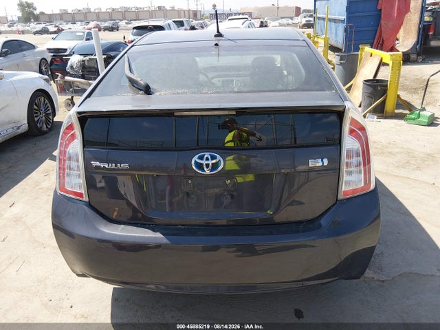 Продажа на аукционе авто 2013 Toyota Prius Three, vin: JTDKN3DU2D5644925, номер лота: 45885219