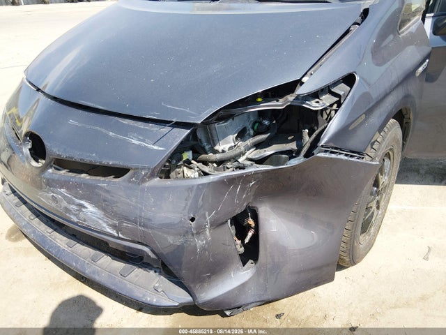 Продажа на аукционе авто 2013 Toyota Prius Three, vin: JTDKN3DU2D5644925, номер лота: 45885219
