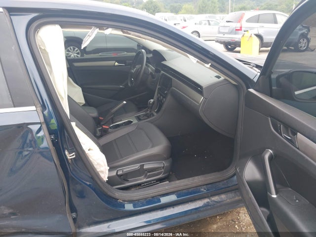 Продажа на аукционе авто 2021 Volkswagen Passat 2.0t Se, vin: 1VWSA7A31MC013672, номер лота: 45885223
