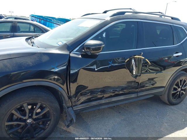 Продаж на аукціоні авто 2017 Nissan Rogue Sv, vin: 5N1AT2MT1HC866565, номер лоту: 45885231