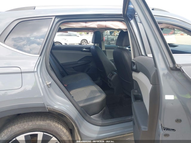 2023 Volkswagen Taos 1.5t Se მანქანა იყიდება აუქციონზე, vin: 3VVNX7B28PM317056, აუქციონის ნომერი: 45885285