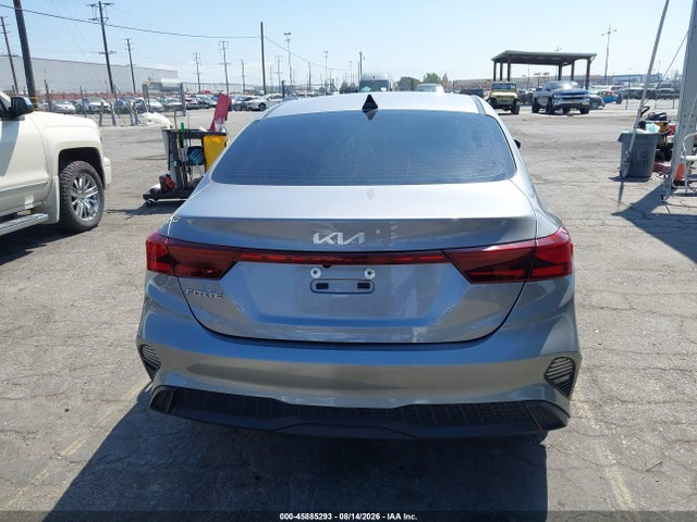 KIA Forte Lxs 2023 3KPF24AD8PE540212 Image 16