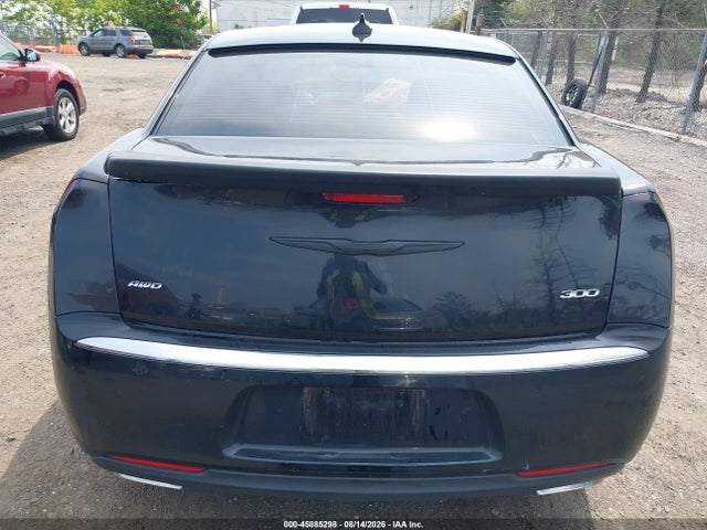 45885298 :رقم المزاد ، 2C3CCARG5FH868370 vin ، 2015 Chrysler 300 Limited مزاد بيع