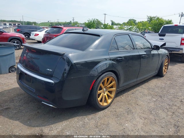 45885298 :رقم المزاد ، 2C3CCARG5FH868370 vin ، 2015 Chrysler 300 Limited مزاد بيع