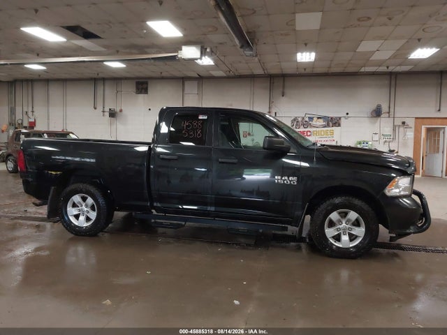 45885318 :رقم المزاد ، 1C6RR7FG5HS600577 vin ، 2017 Ram 1500 Express  4x4 6'4 Box مزاد بيع