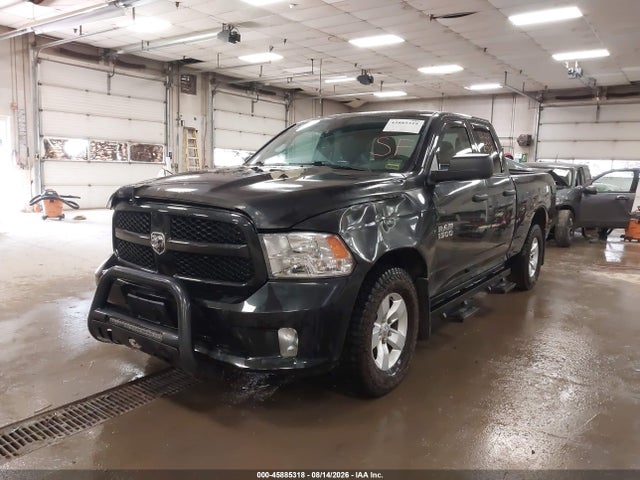 45885318 :رقم المزاد ، 1C6RR7FG5HS600577 vin ، 2017 Ram 1500 Express  4x4 6'4 Box مزاد بيع