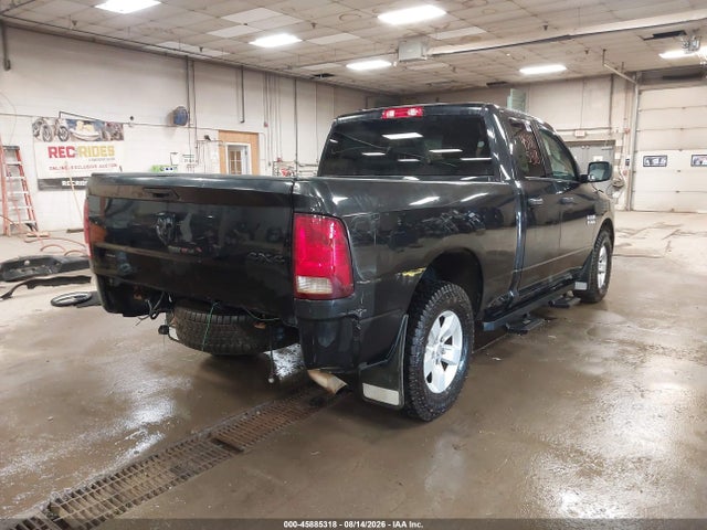 45885318 :رقم المزاد ، 1C6RR7FG5HS600577 vin ، 2017 Ram 1500 Express  4x4 6'4 Box مزاد بيع