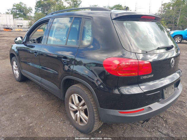 2016 Volkswagen Tiguan S მანქანა იყიდება აუქციონზე, vin: WVGBV7AX1GW593692, აუქციონის ნომერი: 45885345