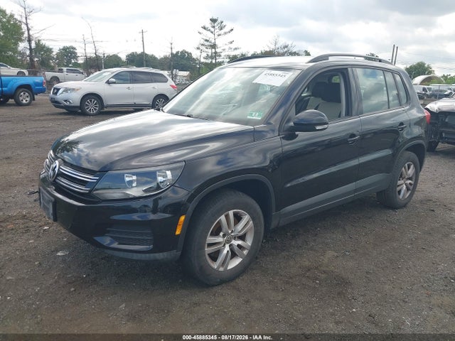 2016 Volkswagen Tiguan S მანქანა იყიდება აუქციონზე, vin: WVGBV7AX1GW593692, აუქციონის ნომერი: 45885345