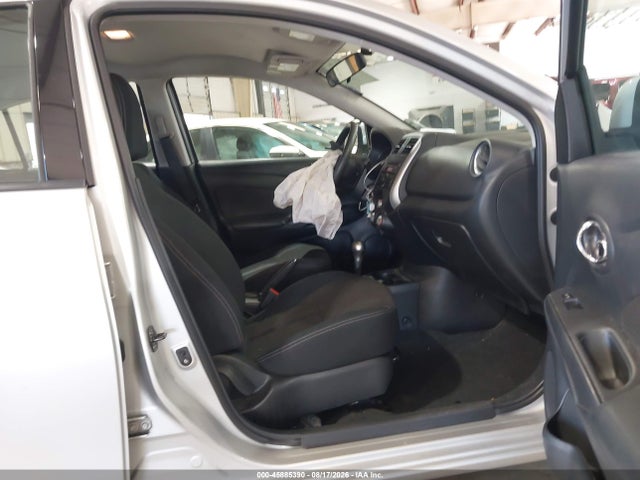 45885390 :رقم المزاد ، 3N1CN7AP8EL819872 vin ، 2014 Nissan Versa 1.6 Sv مزاد بيع