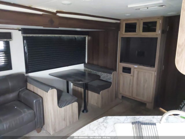 Продаж на аукціоні авто 2018 Jayco Jayflight 27rl, vin: 1UJBJ0BP0J1JA0266, номер лоту: 45885391