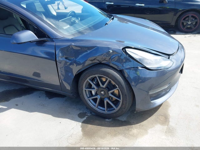 Tesla Model 3 Rear-wheel Drive 2022 5YJ3E1EA6NF349081 Image 6