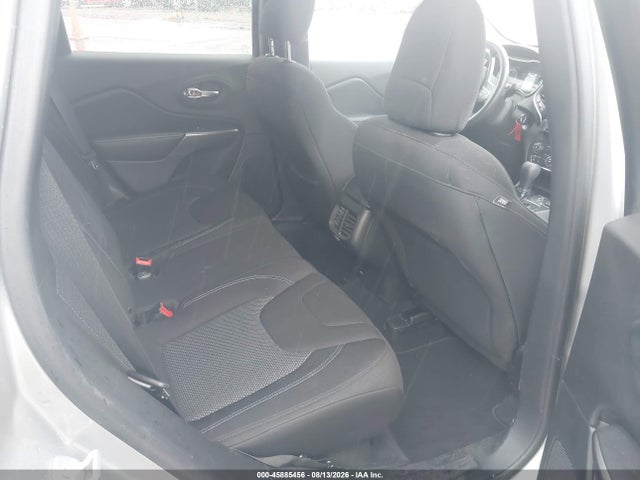 Jeep Cherokee Latitude 4x4 2019 1C4PJMCBXKD459953 Image 8