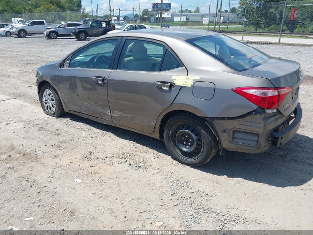 Toyota COROLLA LE 2019 5YFBURHE6KP933170 Image 3