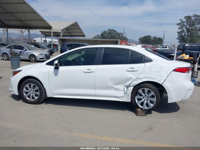 Toyota COROLLA LE 2026 JTDB4MEE2T3044495 Image 14
