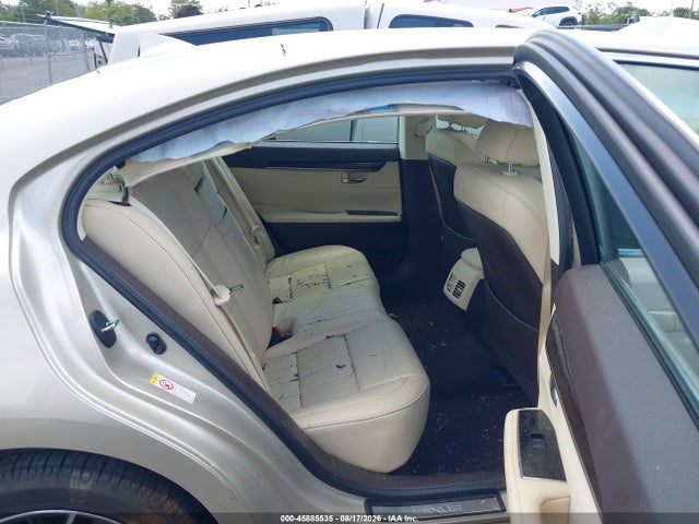 45885535 :رقم المزاد ، 58ABK1GG7GU032463 vin ، 2016 Lexus Es 350 مزاد بيع