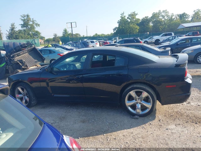 2011 Dodge Charger R/t მანქანა იყიდება აუქციონზე, vin: 2B3CL5CT2BH555443, აუქციონის ნომერი: 45885552