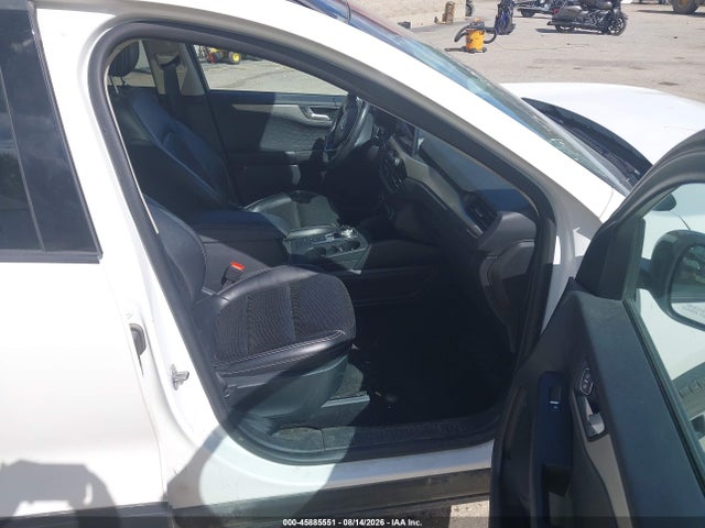Продаж на аукціоні авто 2020 Ford Escape Se Sport Hybrid, vin: 1FMCU9BZ2LUC17690, номер лоту: 45885551