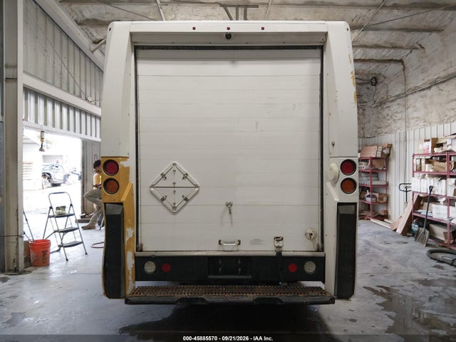 Isuzu Reach 2018 JALB4T179J7W01294 Image 16