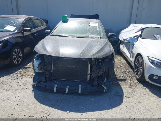 4T1B11HK7JU106470 Toyota CAMRY SE