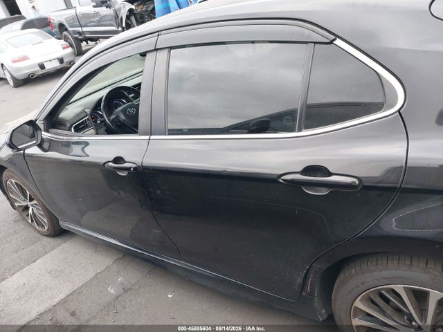 4T1B11HK7JU106470 Toyota CAMRY SE