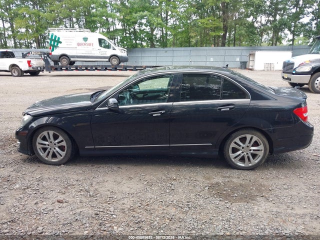 Aukcja sprzedaży 2013 Mercedes-benz C 300 Sport 4matic, vin: WDDGF8AB0DR269196, numer aukcji: 45885622