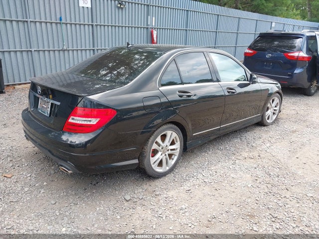 Aukcja sprzedaży 2013 Mercedes-benz C 300 Sport 4matic, vin: WDDGF8AB0DR269196, numer aukcji: 45885622