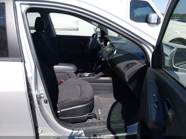 Hyundai TUCSON GLS 2014 KM8JT3AF4EU844635 Image 5