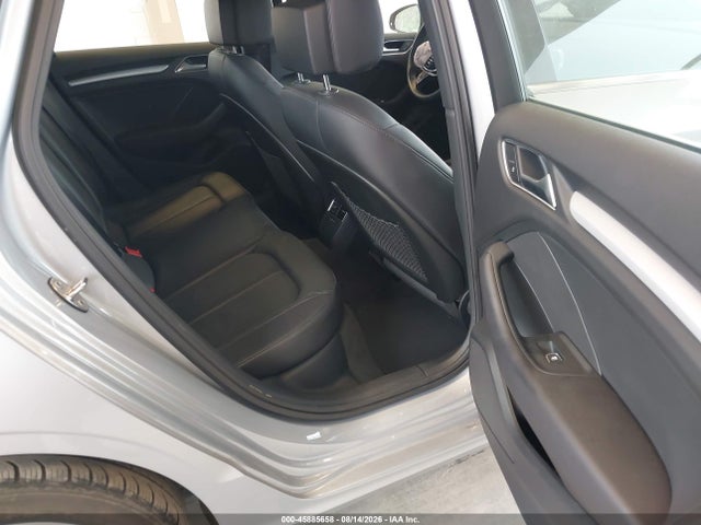 Audi A3 40 Premium/40 Titanium Premium 2019 WAUAUGFF3KA097993 Image 8