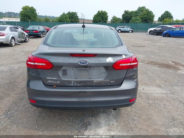 Ford FOCUS SE 2018 1FADP3F22JL250210 Image 16
