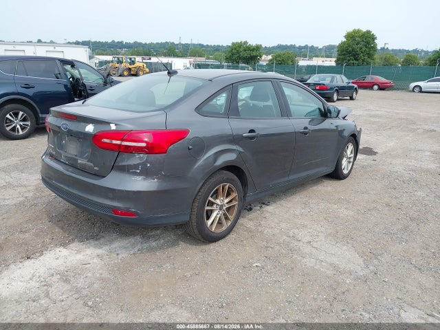 Ford FOCUS SE 2018 1FADP3F22JL250210 Image 4