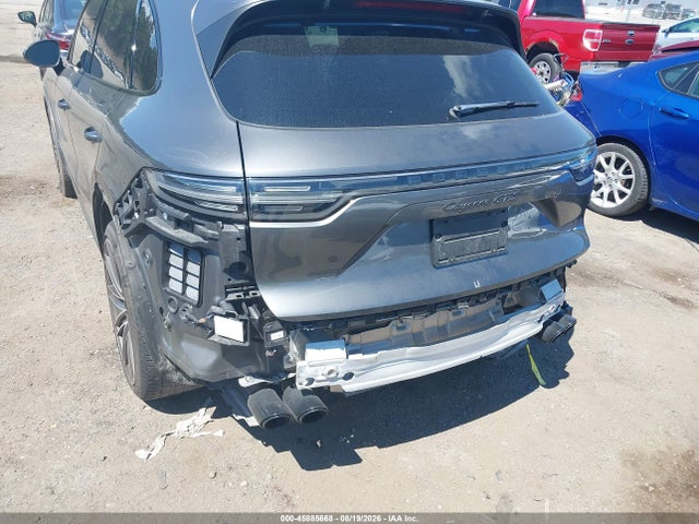 45885668 :رقم المزاد ، WP1AG2AY9PDA18336 vin ، 2023 Porsche Cayenne Gts مزاد بيع