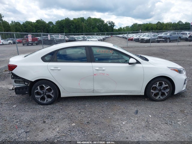 Продаж на аукціоні авто 2019 Kia Forte Lxs, vin: 3KPF24AD7KE132146, номер лоту: 45885676