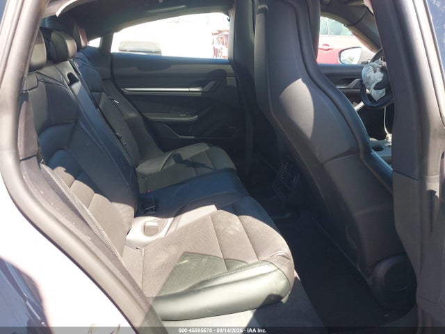 45885678 :رقم المزاد ، WP0AA2Y11SSA08662 vin ، 2025 Porsche Taycan 4 مزاد بيع
