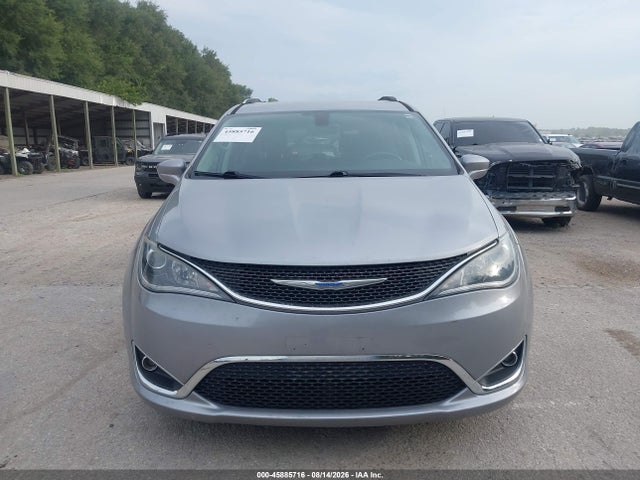 45885716 :رقم المزاد ، 2C4RC1BGXJR217190 vin ، 2018 Chrysler Pacifica Touring L مزاد بيع