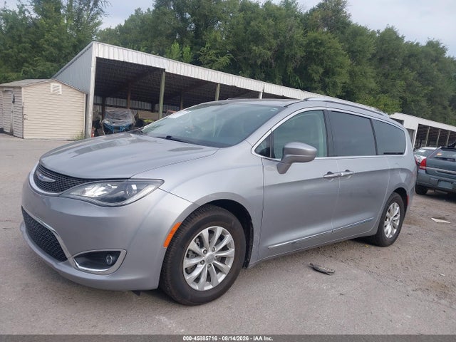 45885716 :رقم المزاد ، 2C4RC1BGXJR217190 vin ، 2018 Chrysler Pacifica Touring L مزاد بيع