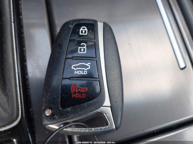 Продаж на аукціоні авто 2016 Hyundai Genesis 3.8, vin: KMHGN4JE9GU118645, номер лоту: 45885718