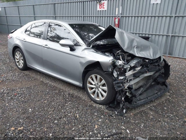 Продажа на аукционе авто 2020 Toyota Camry Le, vin: 4T1L11AK3LU395123, номер лота: 45885725